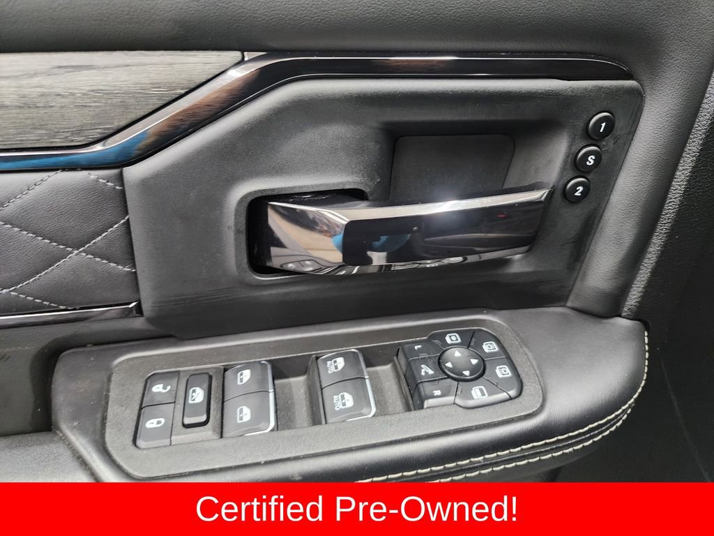Used 2025 RAM 3500 Limited image 10