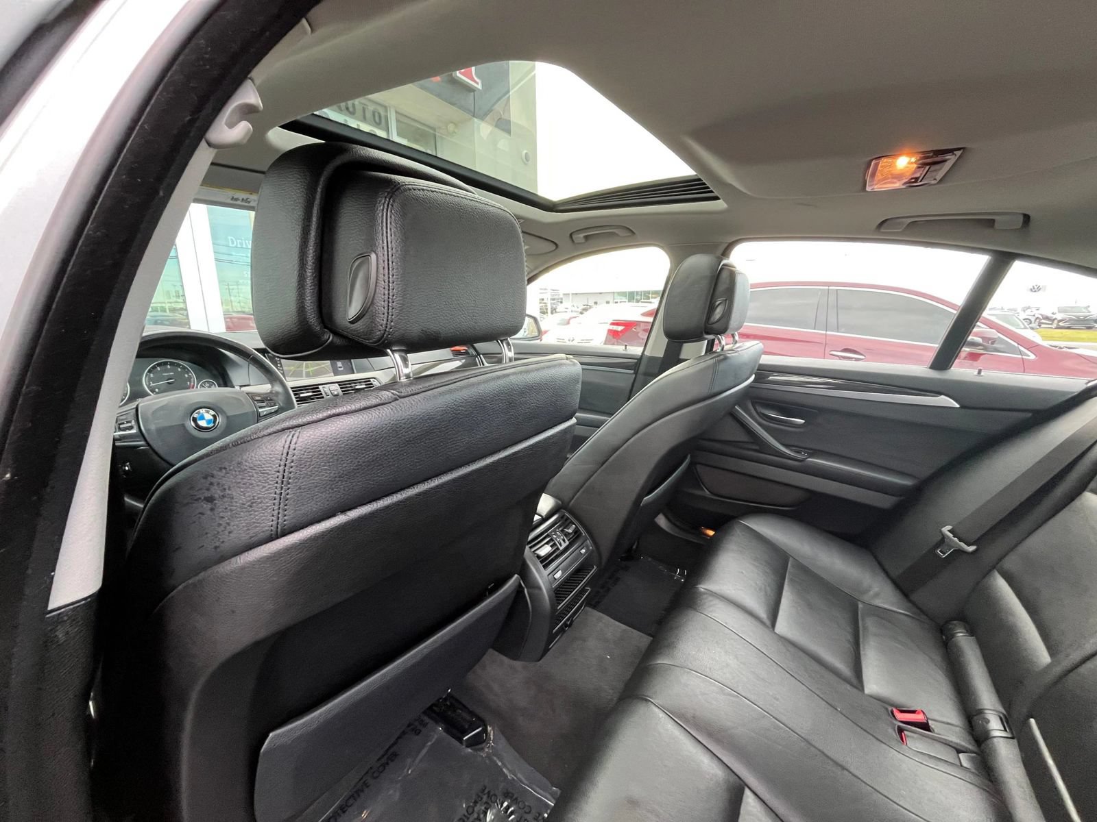 Used 2012 BMW 528i xDrive Sedan AWD/4WD image 32
