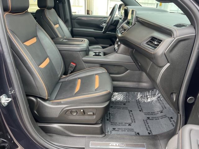 Used 2024 GMC Yukon XL AT4 w/ AT4 Premium Plus Package AWD/4WD image 19