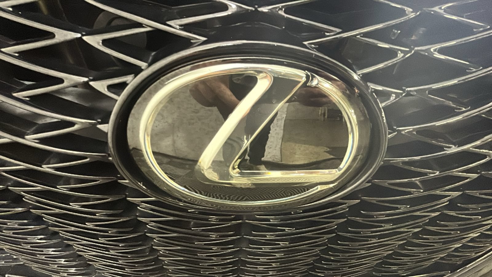Used 2023 Lexus IS 350 F Sport AWD/4WD image 10