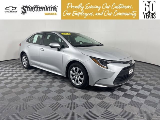 Used 2024 Toyota Corolla LE video 1
