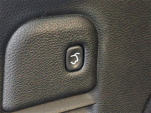 Used 2015 Jeep Grand Cherokee Altitude image 31