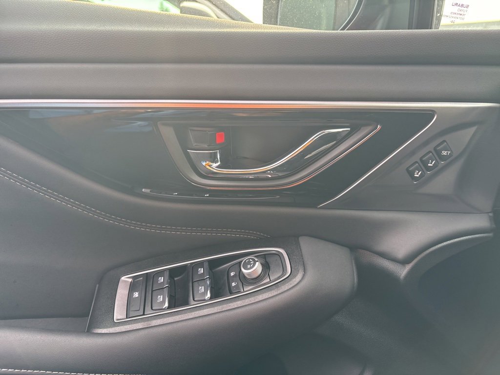 Used 2025 Subaru Outback Limited w/ Popular Package #2 image 19