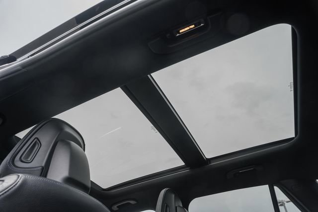 Certified 2024 Mercedes-Benz GLC 43 AMG 4MATIC w/ Driver Assistance Package image 34