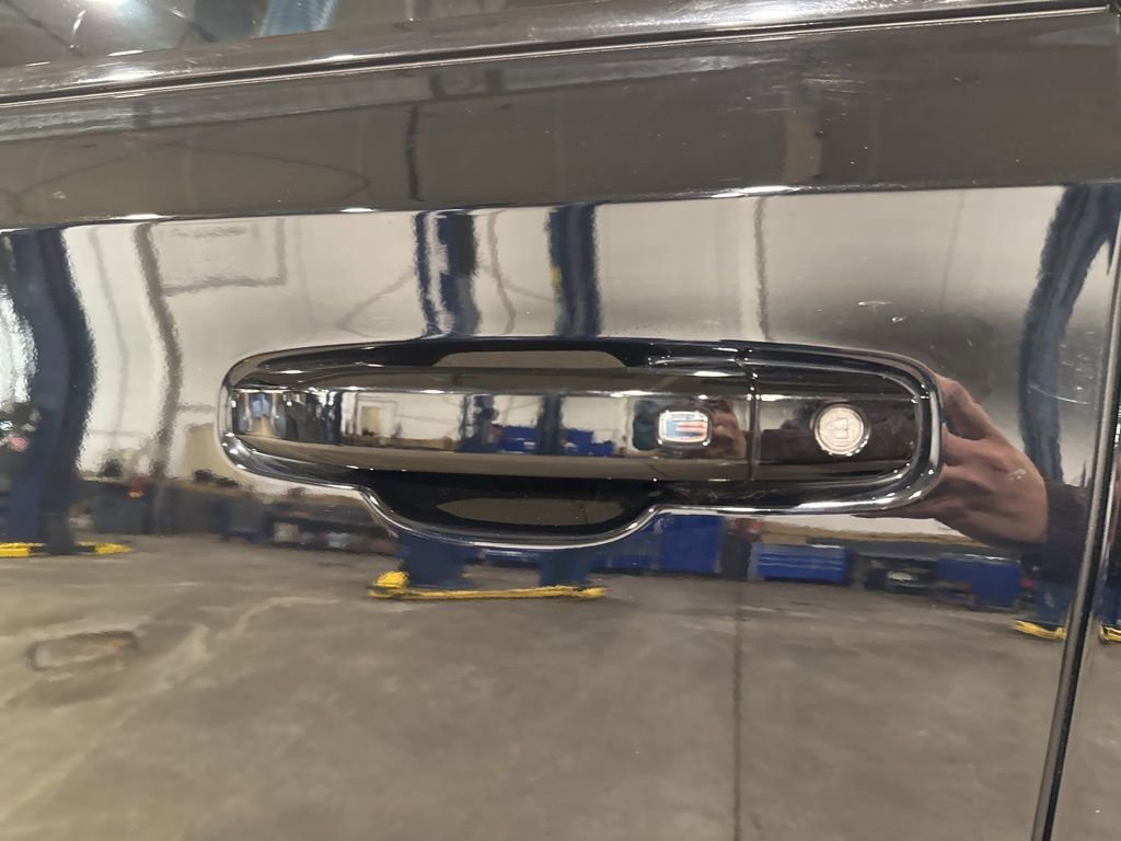 Used 2021 Chevrolet Tahoe RST image 13