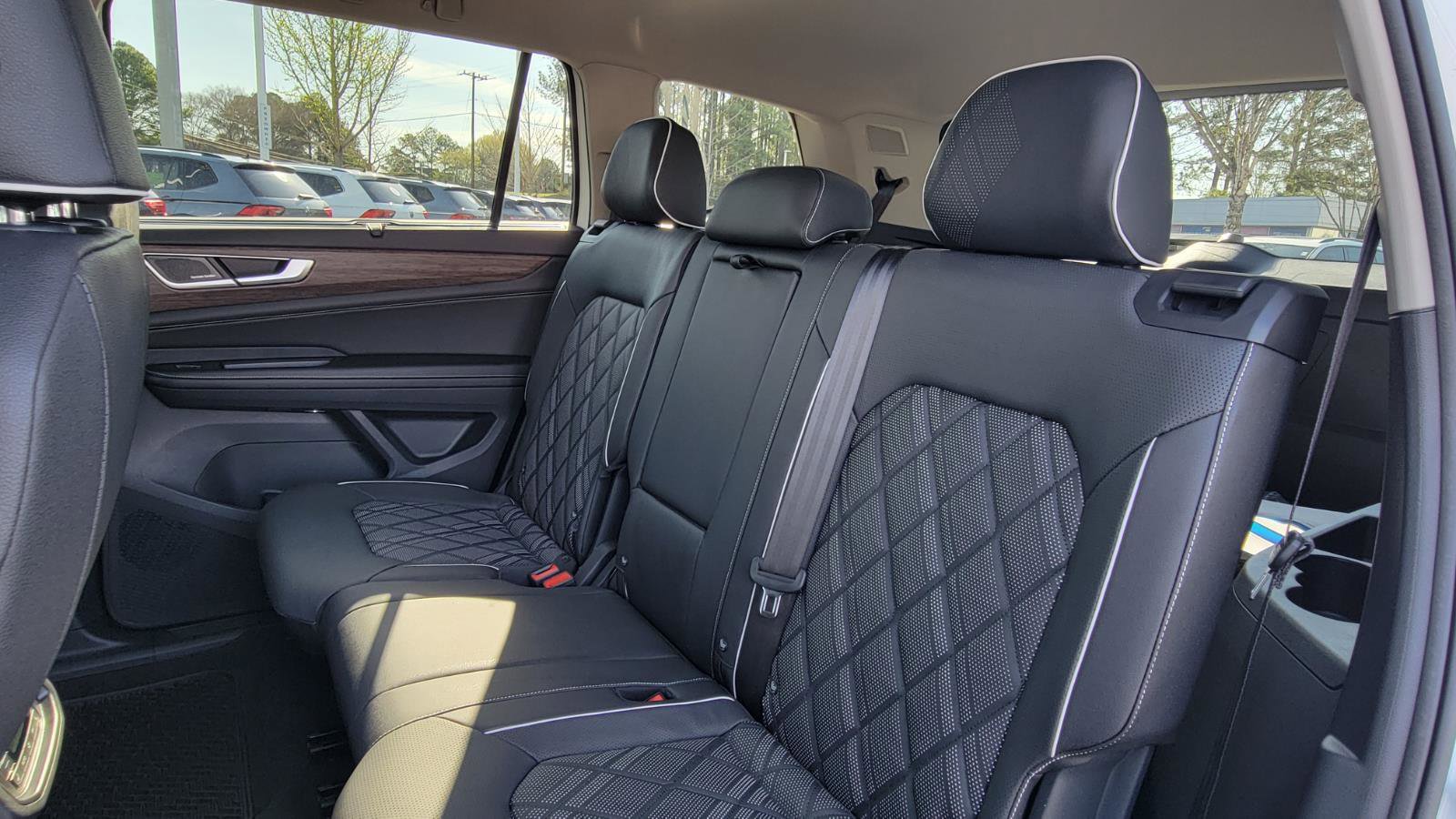 New 2026 Volkswagen Atlas SEL Premium R-Line image 39