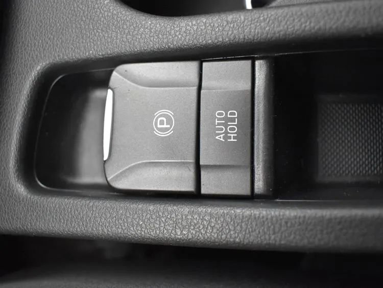 Used 2022 Hyundai Kona Limited w/ Cargo Package image 35