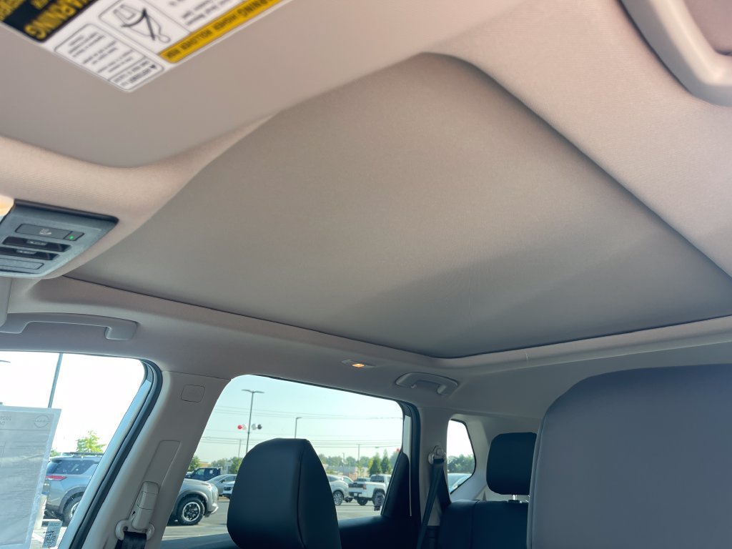 New 2026 Nissan Rogue Dark Armor AWD/4WD image 23