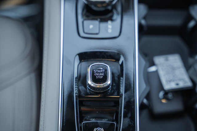 New 2027 Volvo XC90 B5 Plus AWD/4WD image 26