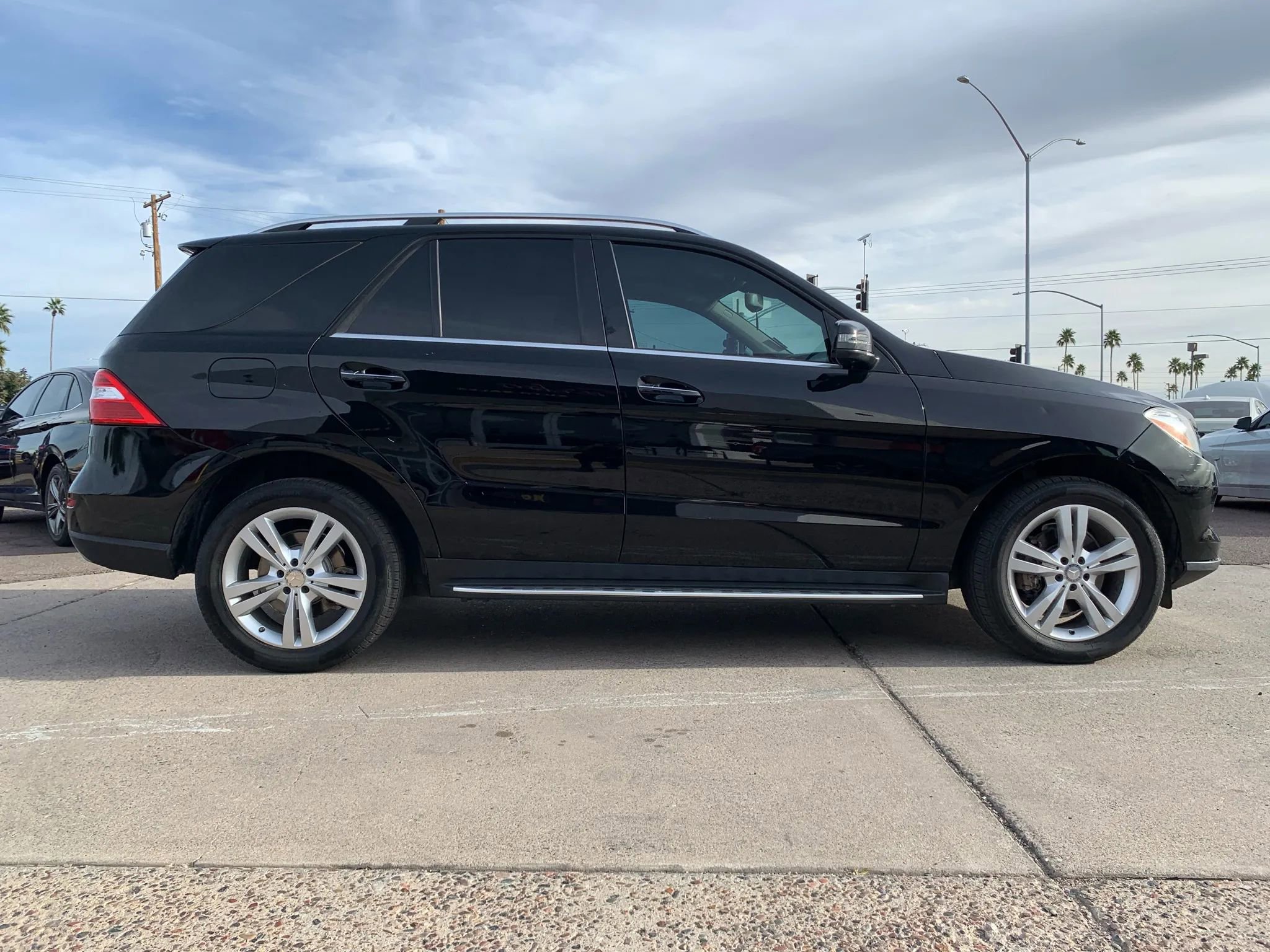 Used 2015 Mercedes-Benz ML 350 4MATIC image 4
