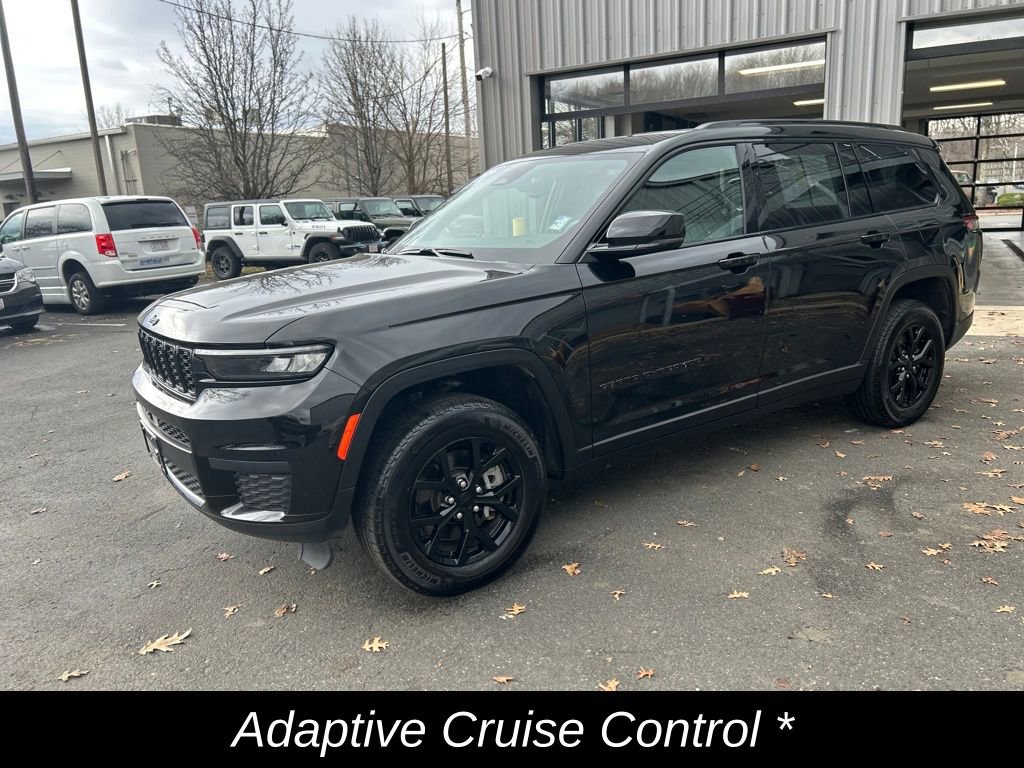 Used 2024 Jeep Grand Cherokee L Laredo image 8