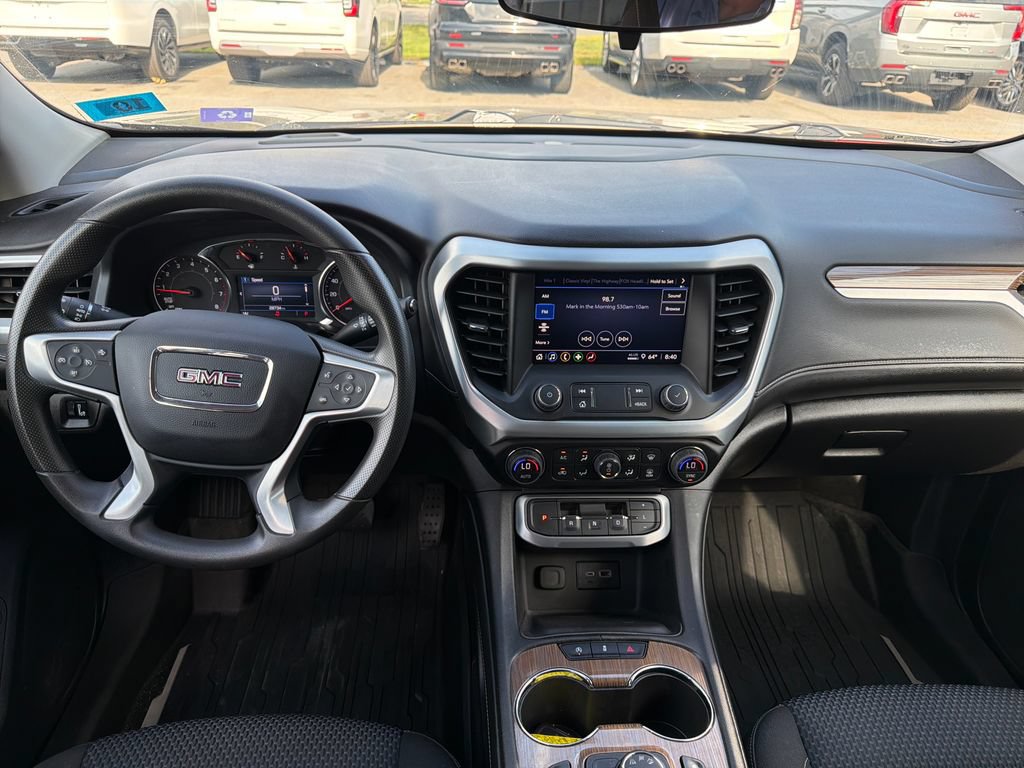 Used 2023 GMC Acadia SLE w/ Driver Convenience Package AWD/4WD image 13