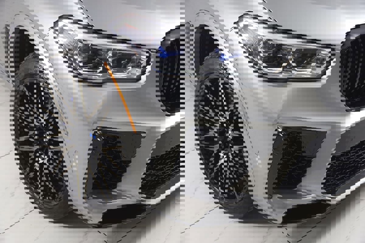 Used 2021 BMW X5 M w/ Competition Package image 22