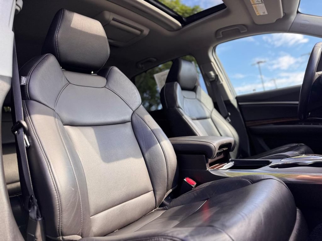 Used 2017 Acura MDX w/ Tech & Entertainment Packag AWD/4WD image 30