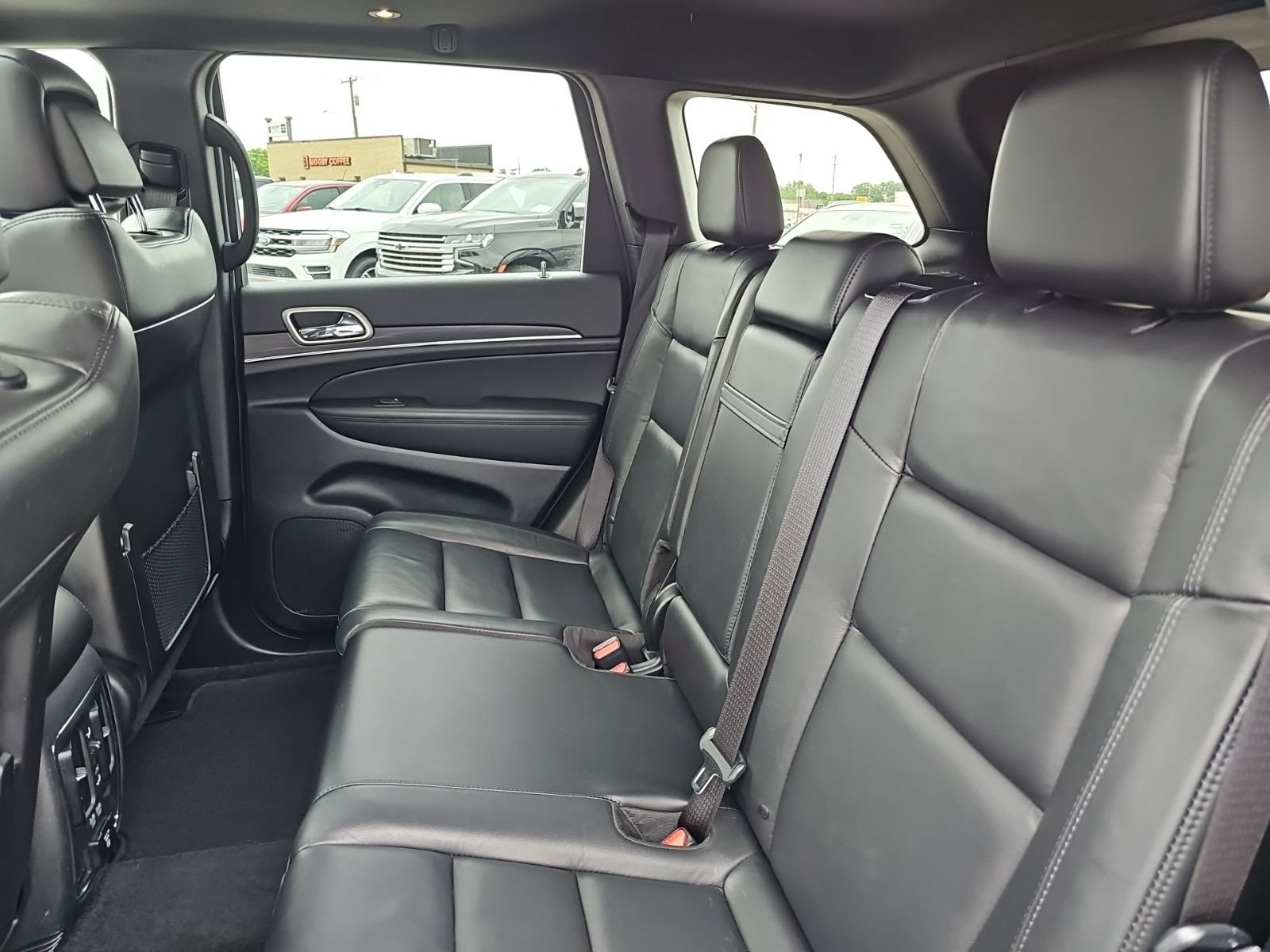 Used 2022 Jeep Grand Cherokee Limited AWD/4WD image 21