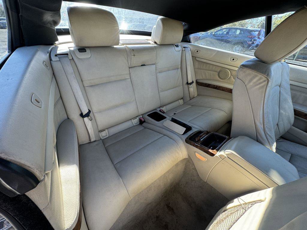 Used 2008 BMW 335i Convertible w/ Premium Pkg image 11