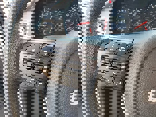 Used 2023 Kia Rio S image 29