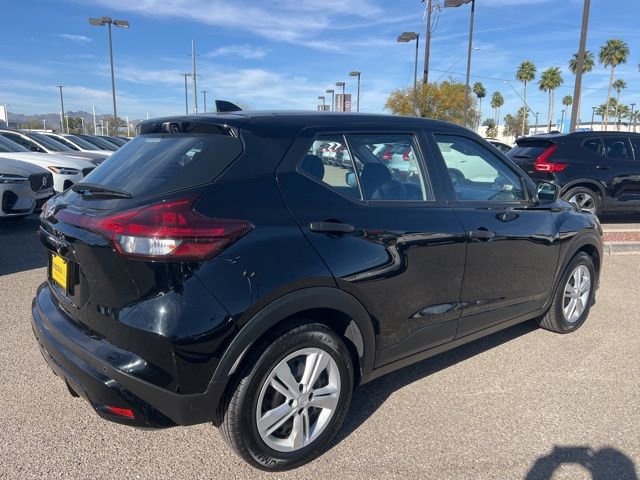 Used 2024 Nissan Kicks S image 3