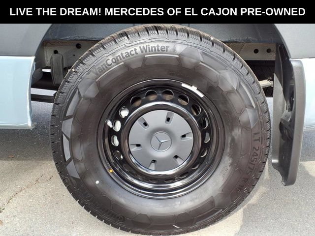 Used 2024 Mercedes-Benz Sprinter 2500 image 23