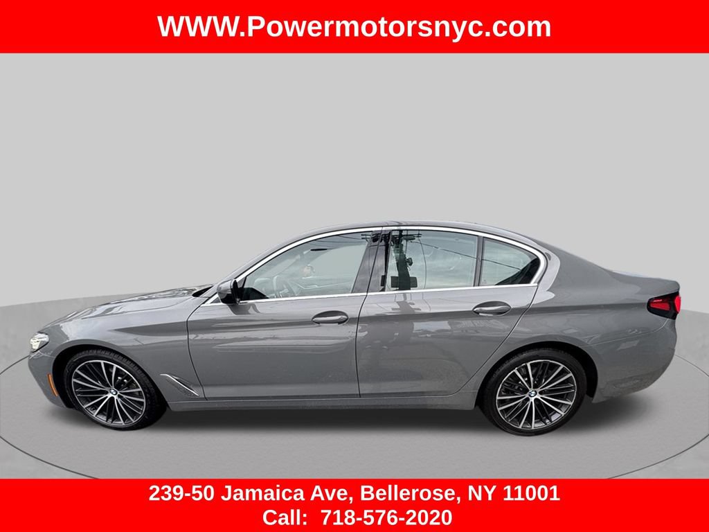 Used 2021 BMW 530i xDrive w/ Executive Package AWD/4WD image 2