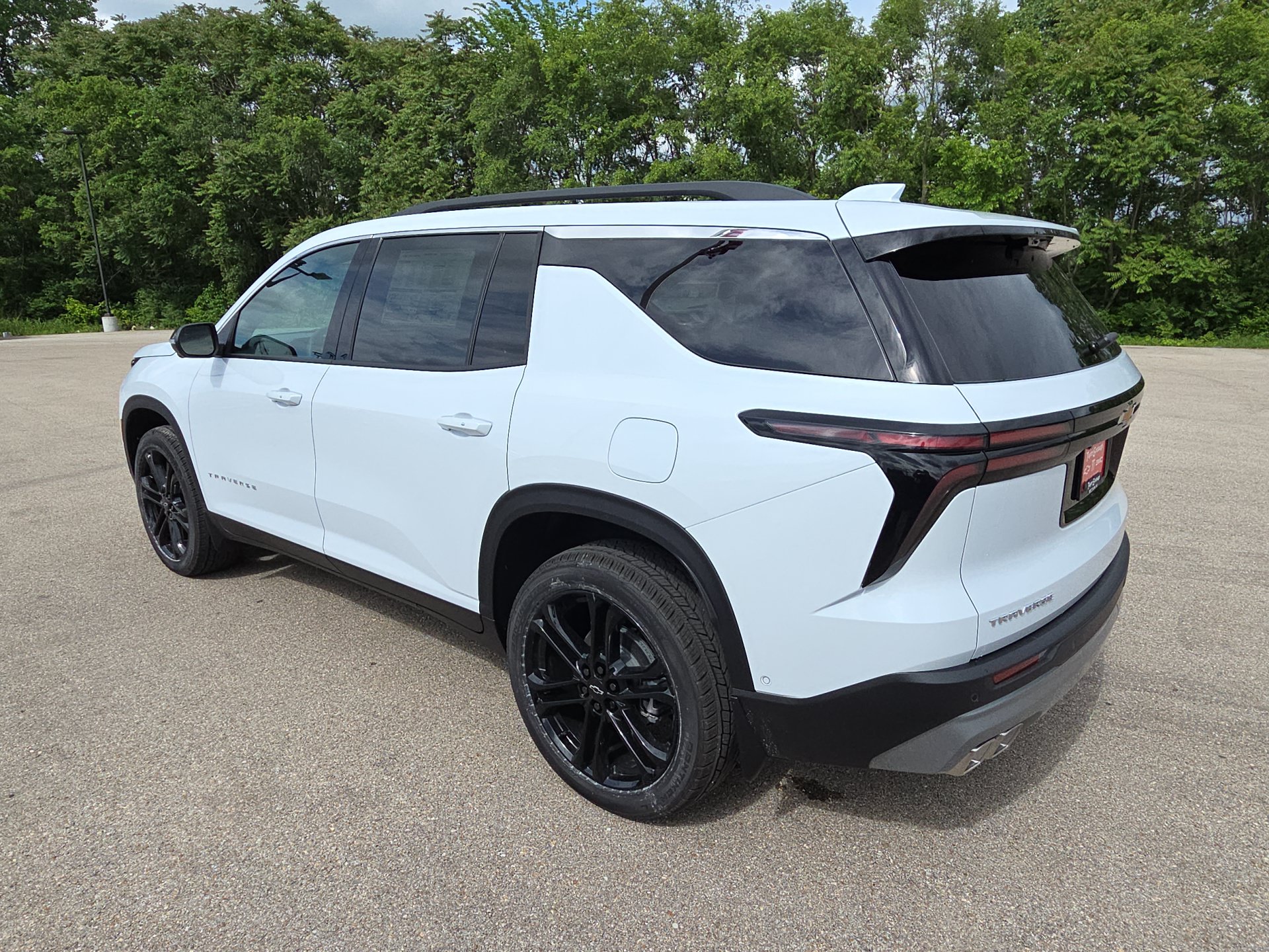 New 2026 Chevrolet Traverse LT w/ Enhanced Driving Package FWD image 6