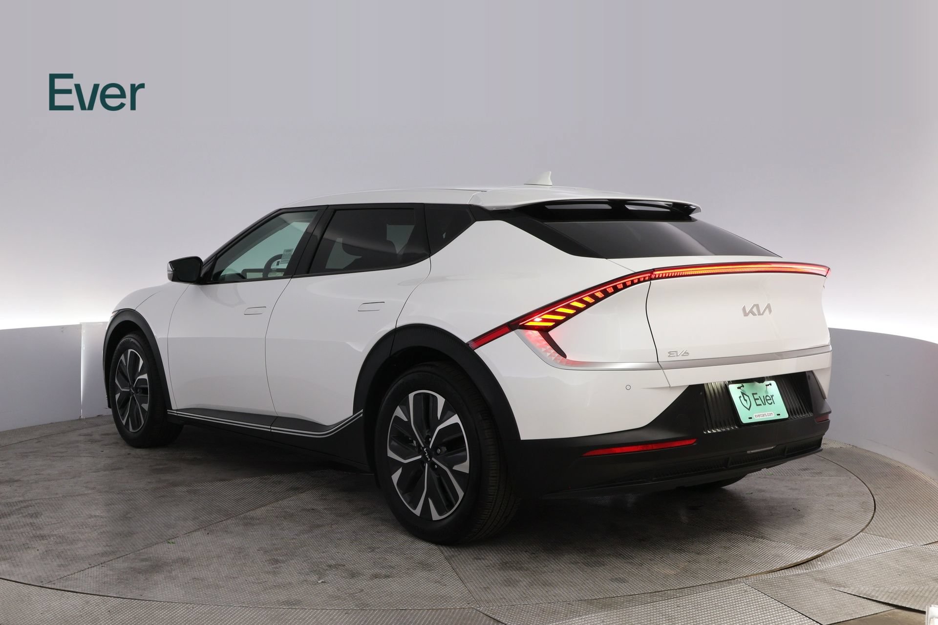Used 2024 Kia EV6 Light RWD image 17