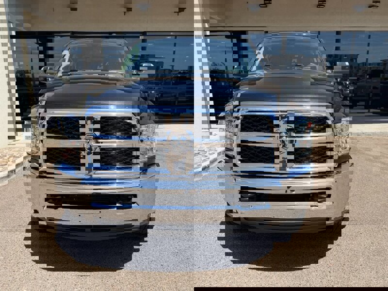 Used 2018 RAM 2500 Tradesman w/ Chrome Appearance Group image 6