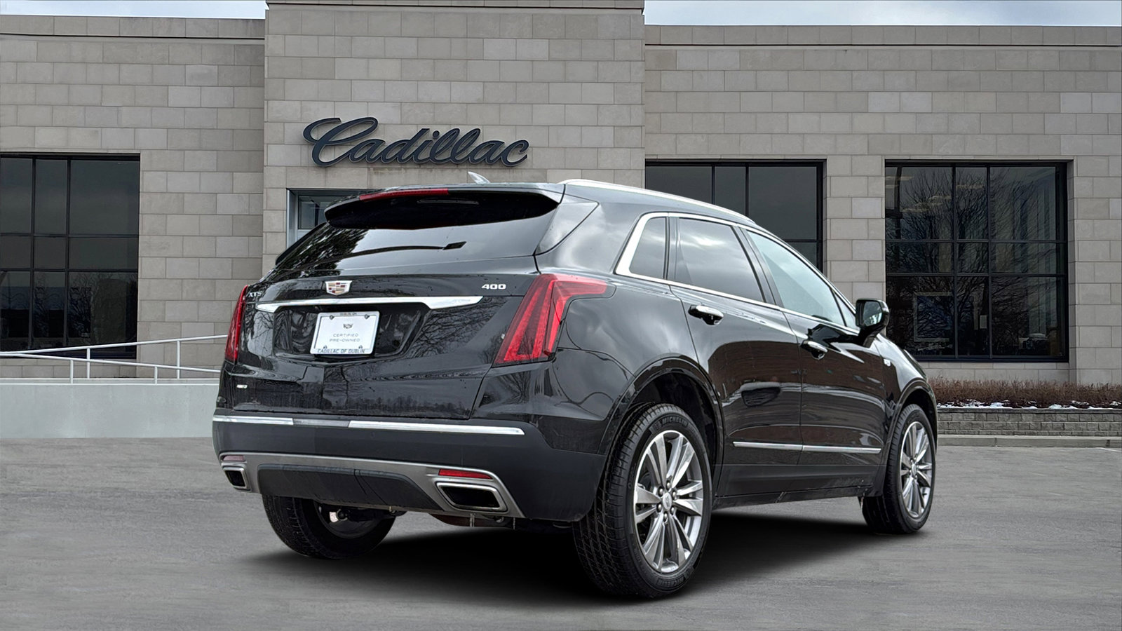 Certified 2025 Cadillac XT5 Premium Luxury image 3