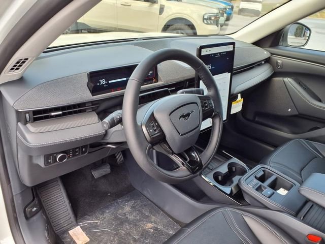 New 2025 Ford Mustang Mach-E Premium image 6