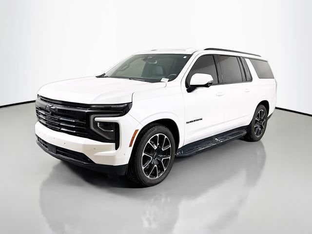 Used 2025 Chevrolet Suburban RST w/ RST Capability Package AWD/4WD image 4