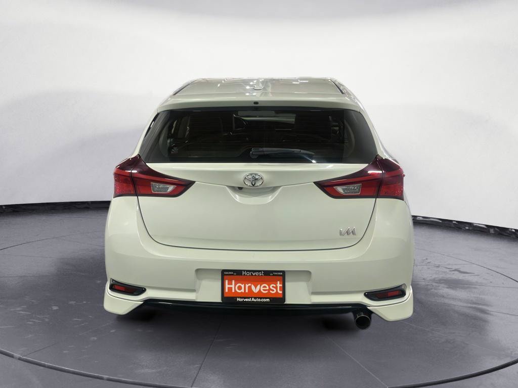 Used 2018 Toyota Corolla iM w/ All-Weather Mat Package FWD image 16