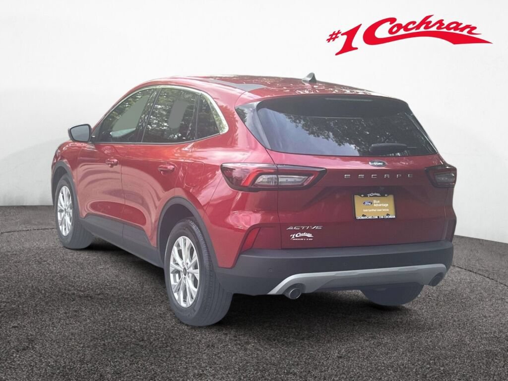 Used 2023 Ford Escape Active w/ Tech Pack #2 FWD image 10