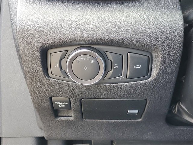 Used 2019 Lincoln Continental Premiere image 15