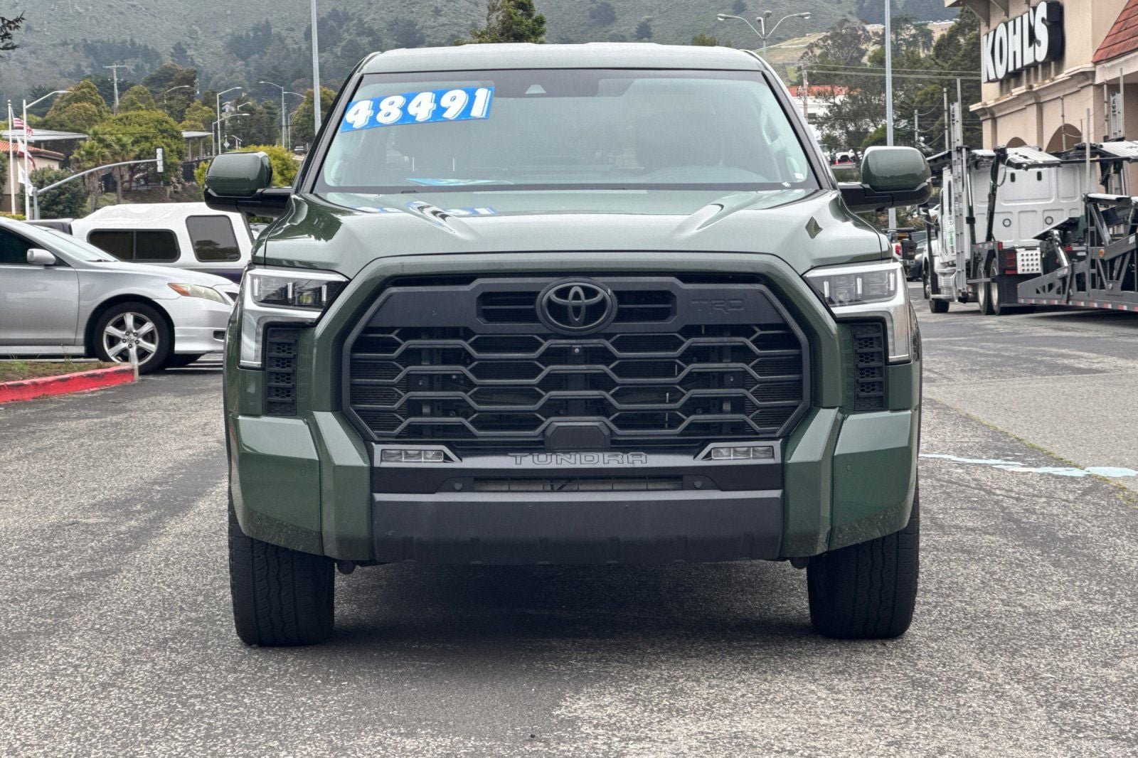Used 2023 Toyota Tundra Limited w/ TRD Off-Road Package AWD/4WD image 12