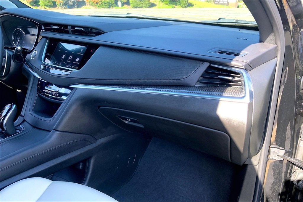 Used 2025 Cadillac XT5 Sportv image 18