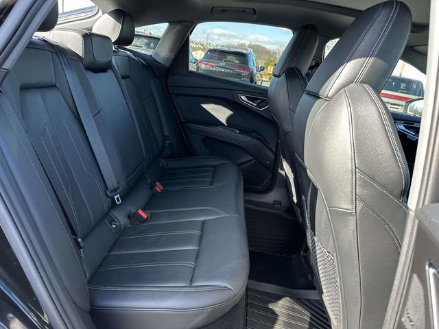Used 2022 Audi Q4 e-tron Premium Plus image 11