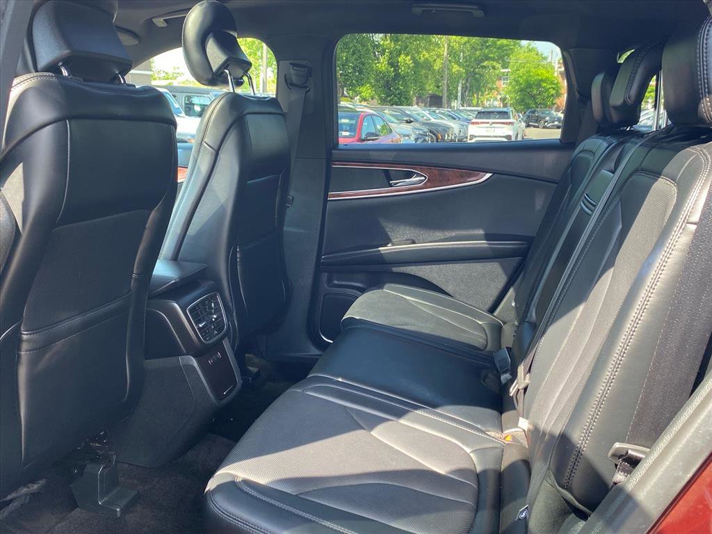 Used 2018 Lincoln MKX Reserve w/ Driver Assistance Package image 18
