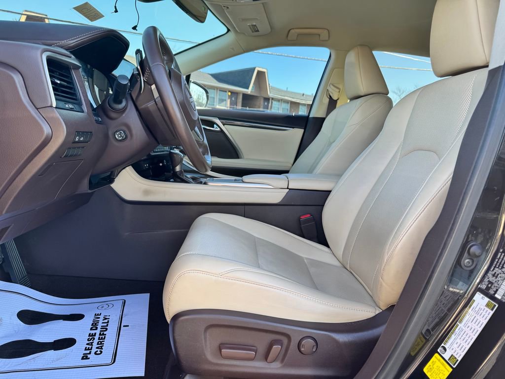 Used 2020 Lexus RX 350 FWD w/ Accessory Package image 16