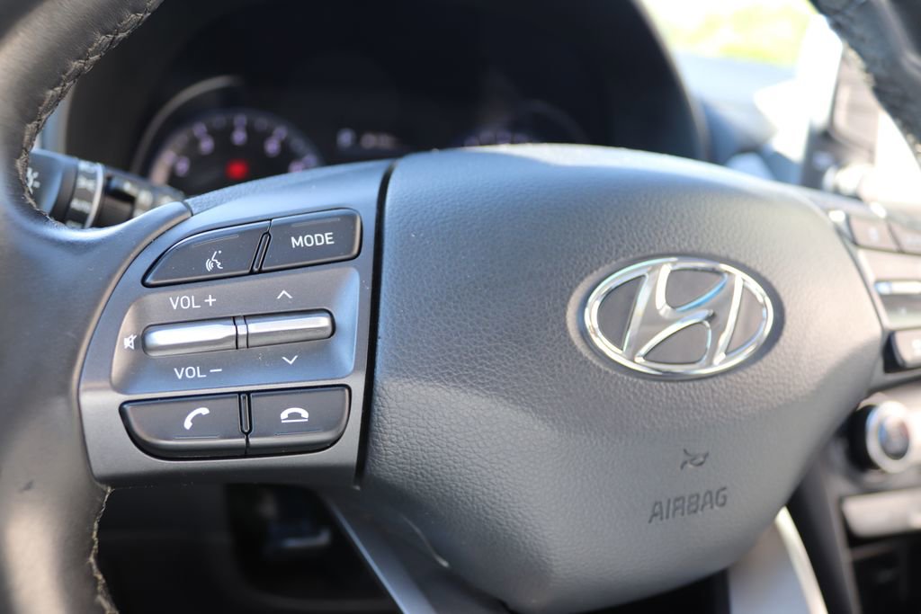 Used 2021 Hyundai Kona Ultimate FWD image 17