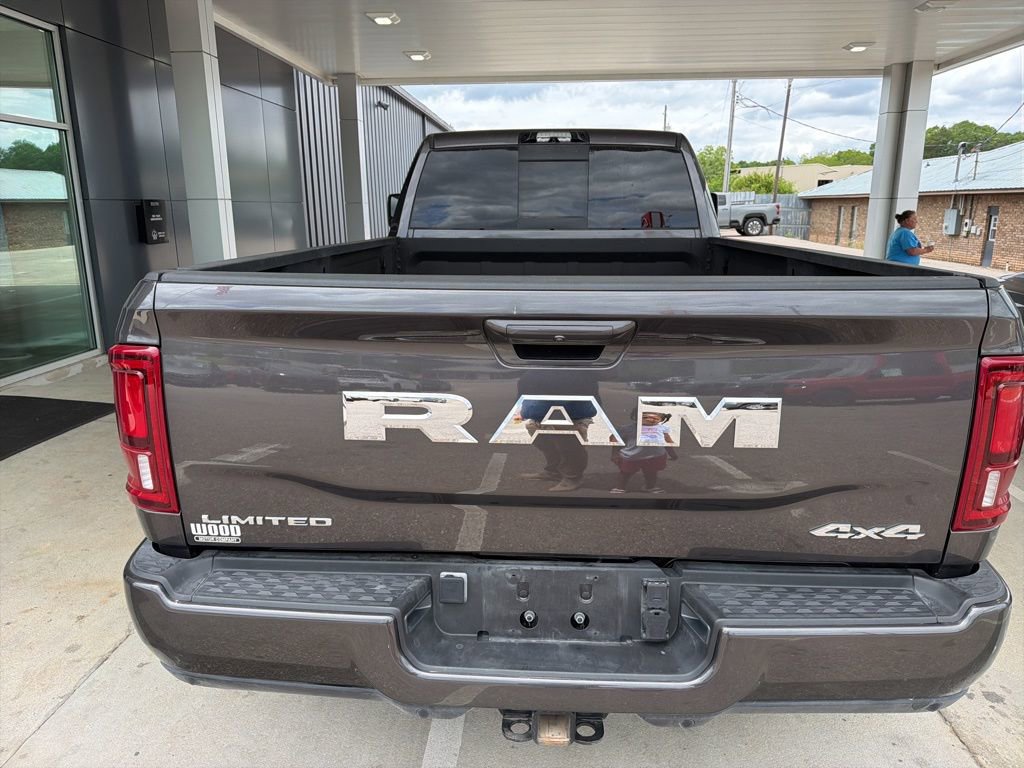 Used 2025 RAM 3500 Limited image 5