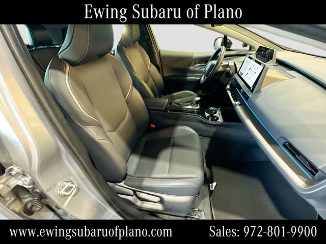 Used 2024 Toyota Prius XLE FWD image 28