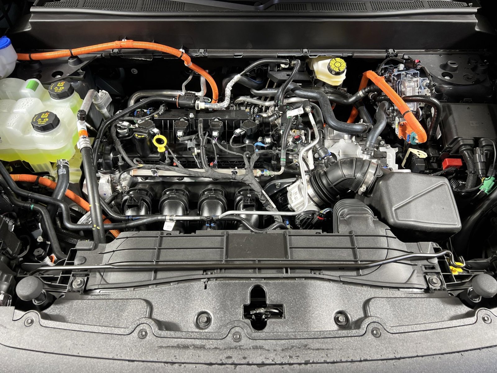 New 2026 Ford Maverick XLT w/ Equipment Group 301A image 25