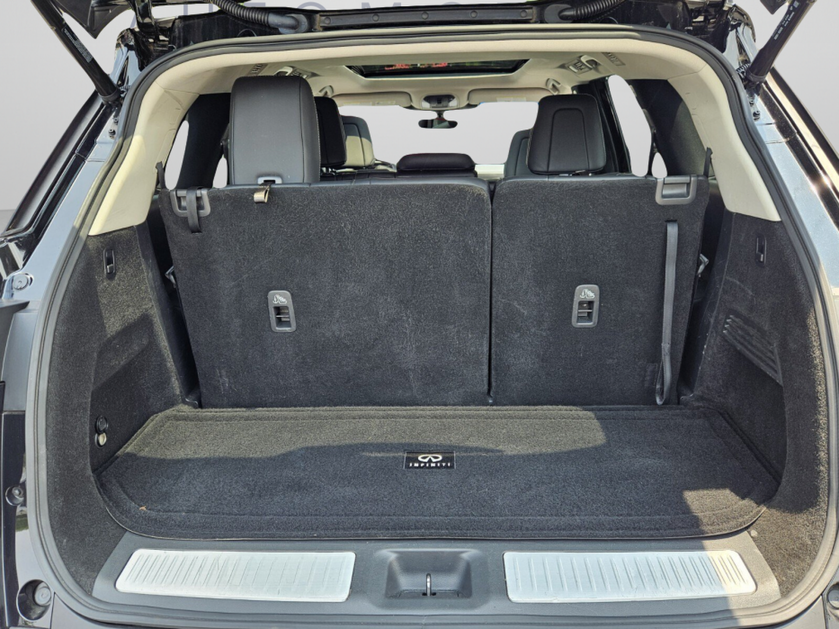 Used 2023 INFINITI QX60 Luxe w/ Cargo Package AWD/4WD image 28