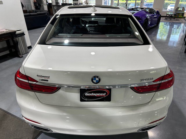 Used 2017 BMW 740i xDrive AWD/4WD image 25