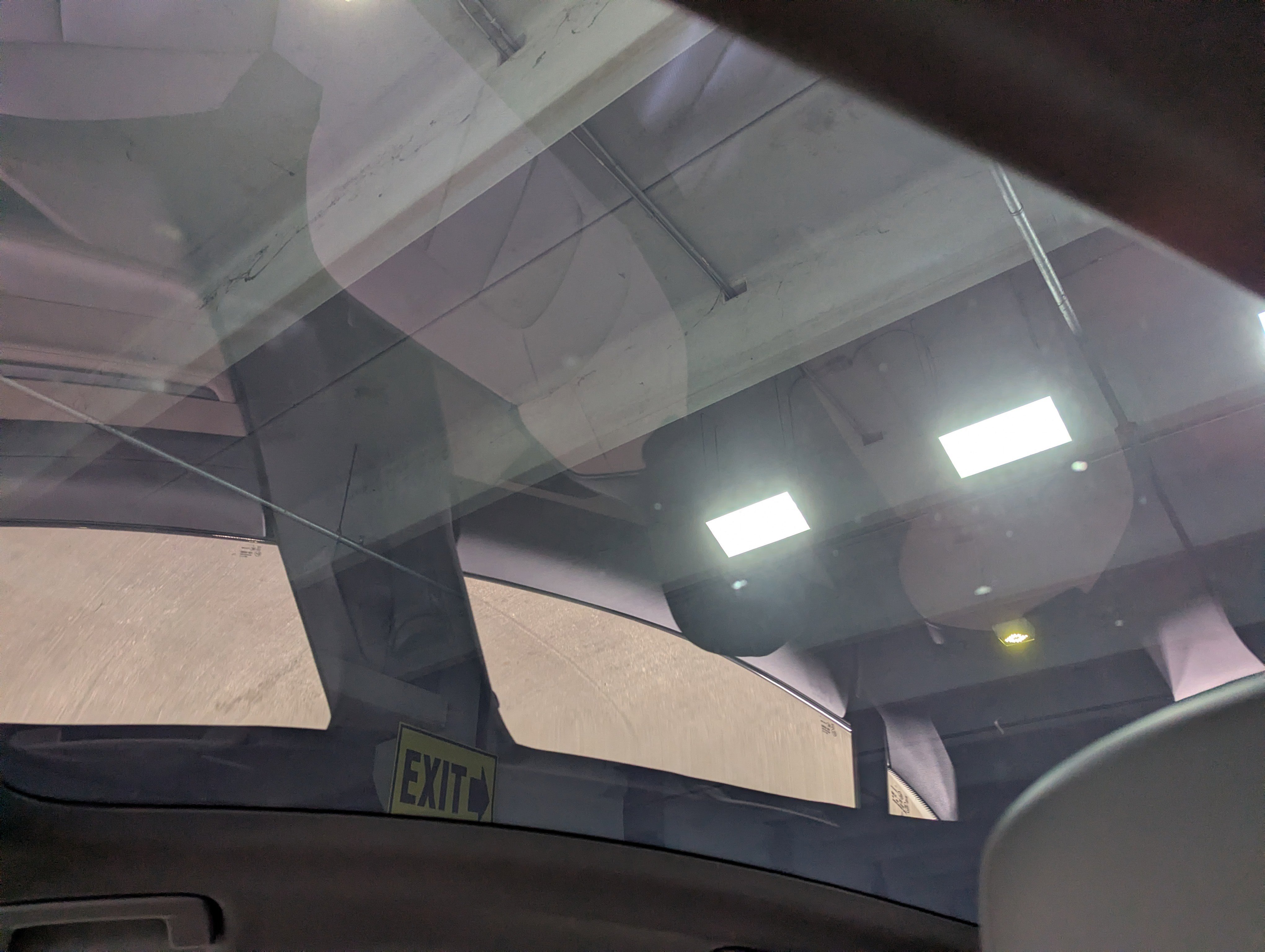 Used 2025 Porsche Taycan image 30