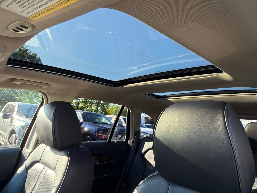 Used 2013 Lincoln MKX AWD image 29