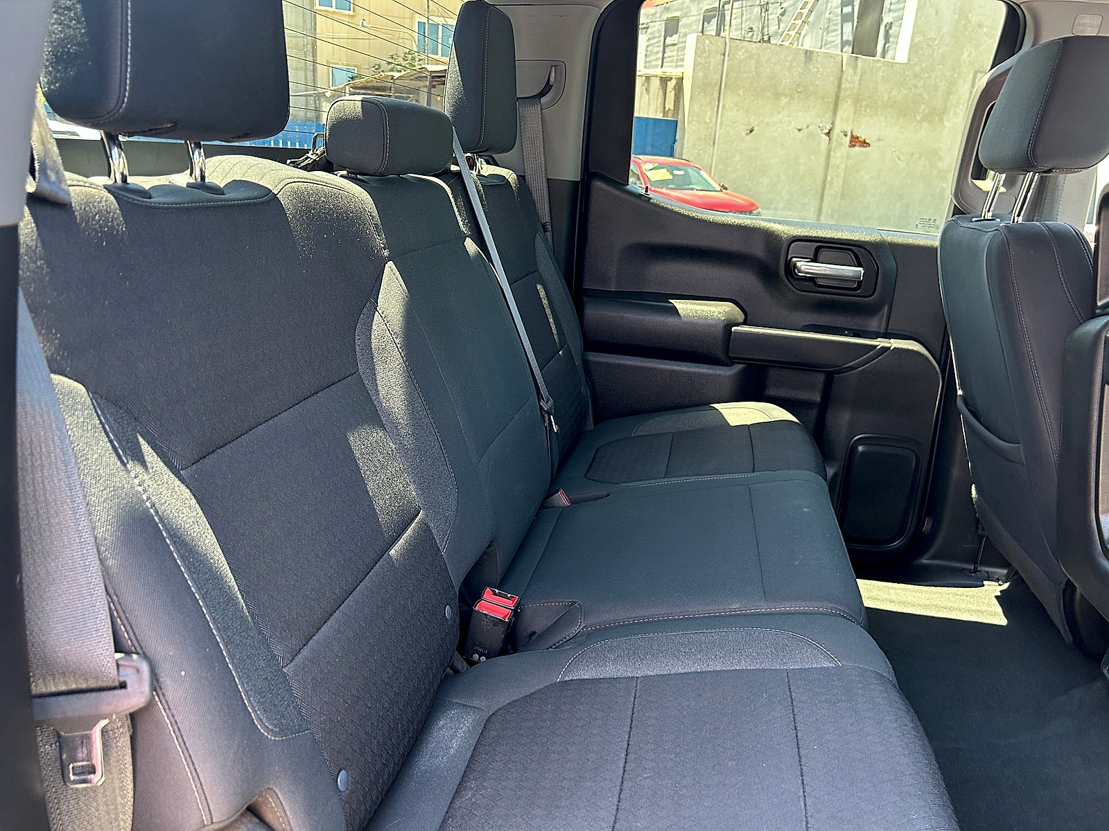 Used 2021 Chevrolet Silverado 1500 LT AWD/4WD image 28