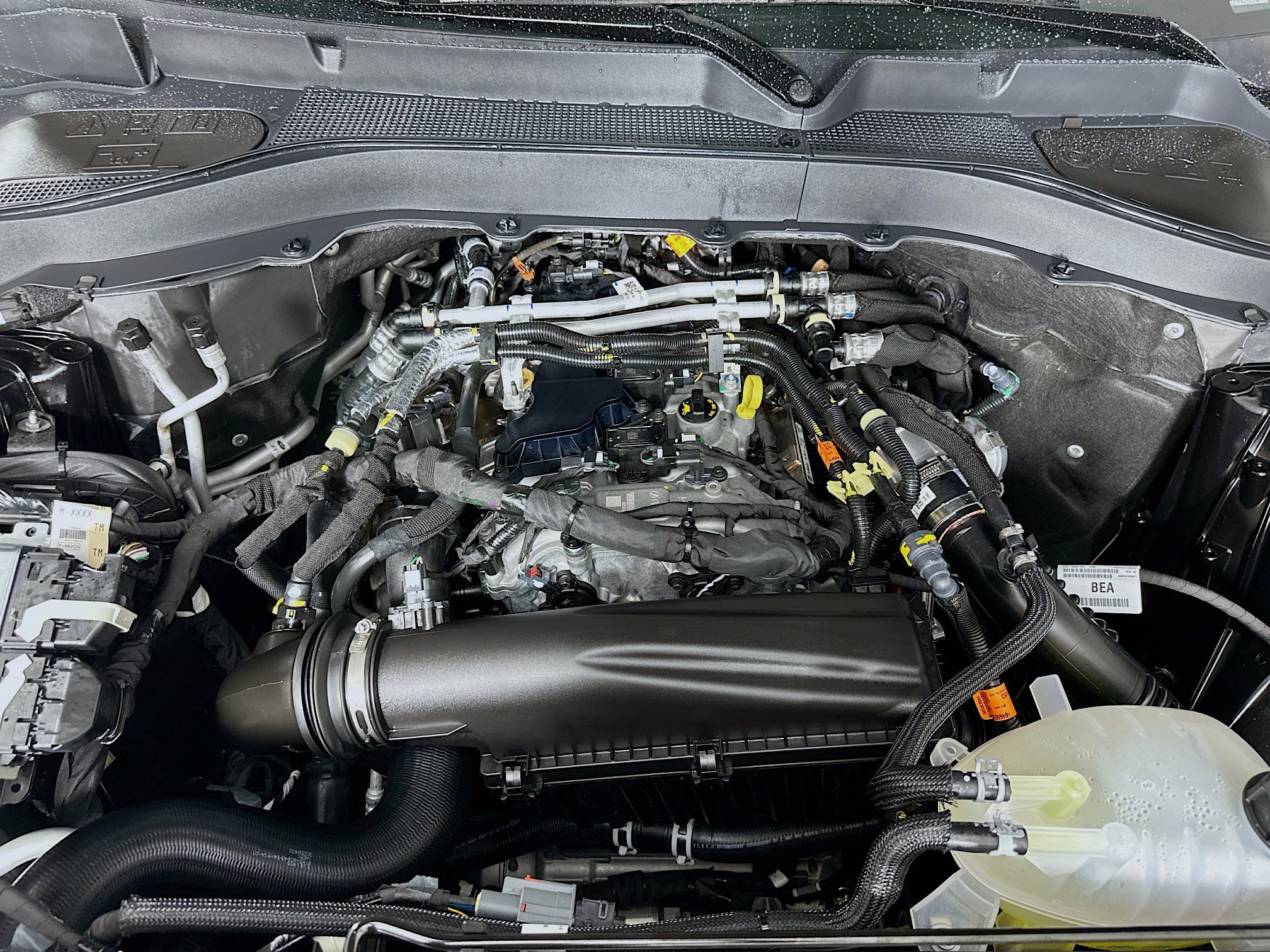 Used 2025 Ford Explorer Active image 35