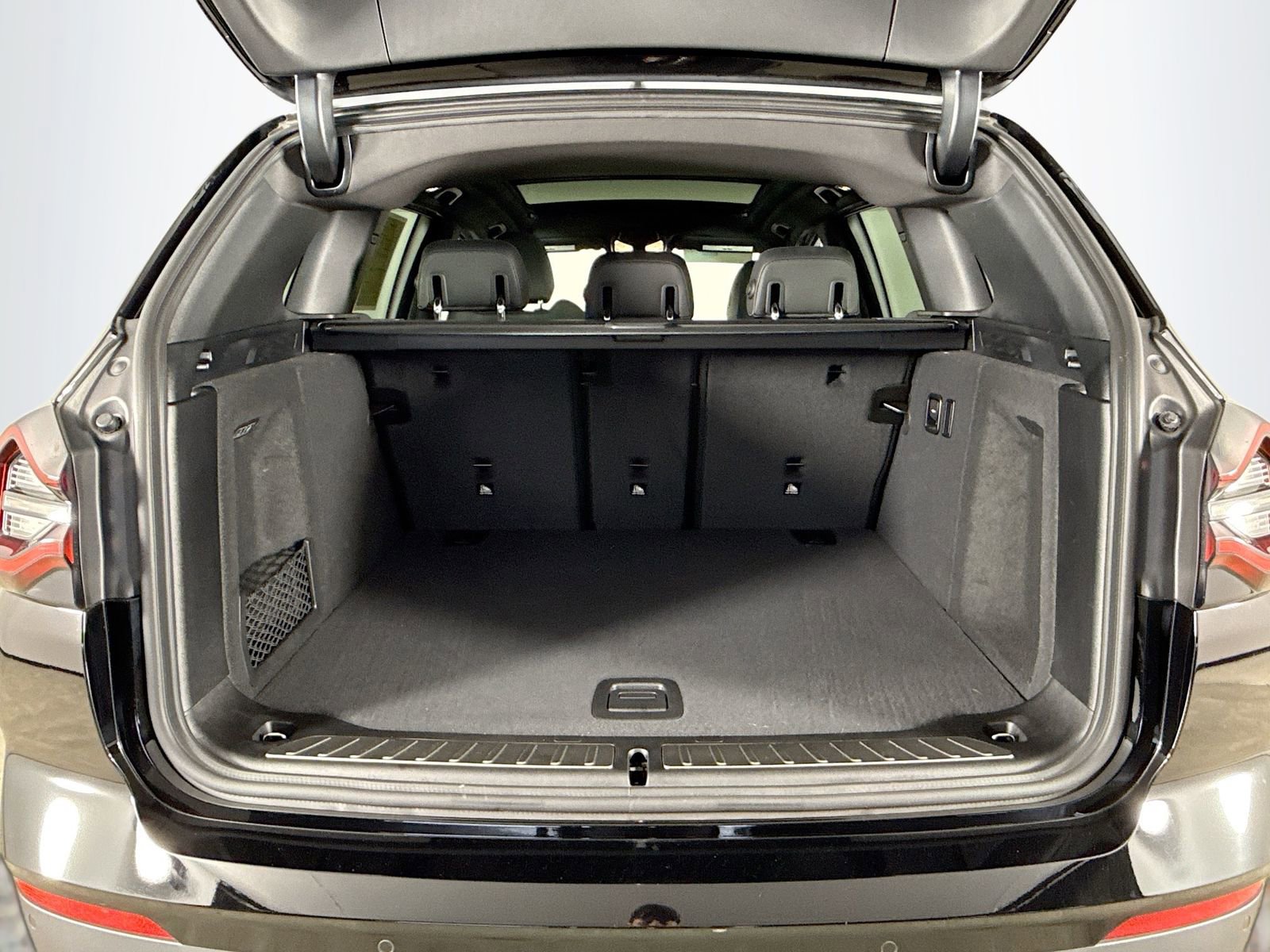 Certified 2023 BMW X3 sDrive30i w/ Convenience Package image 27