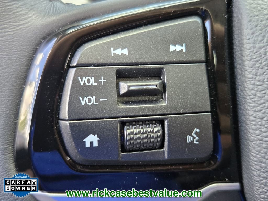 Used 2025 Honda Odyssey Touring image 34